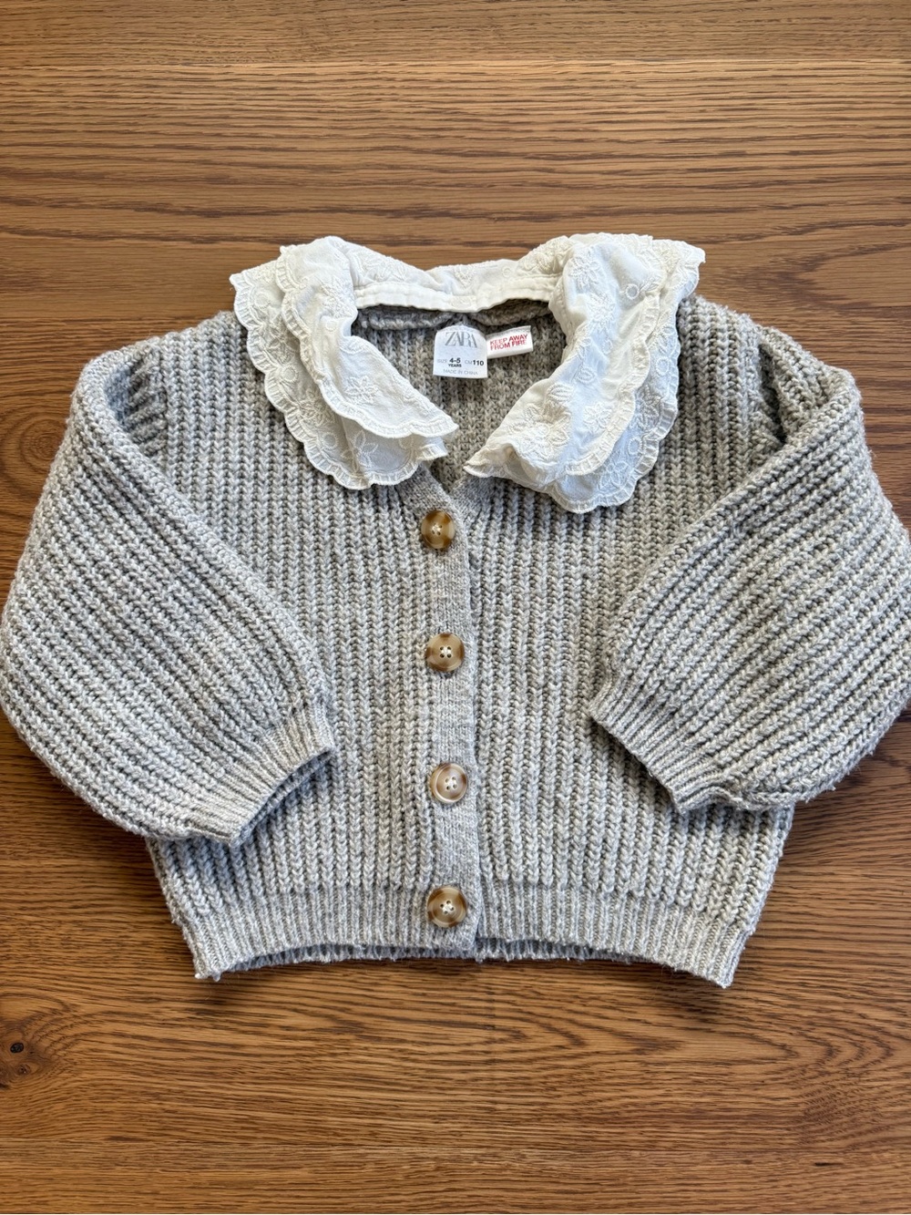 Zara Girls Cream Lace Collar Gray Knit Cardigan